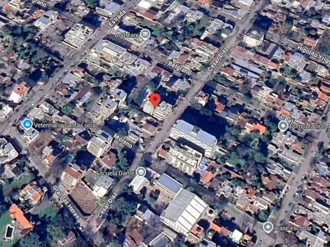 César Díaz e/ Belgrano y Moreno