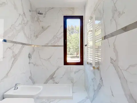 CASA EN VENTA MIRALAGOS