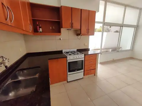 DEPARTAMENTO EN PB CON PATIO ESTILO PH EN BELGRANO