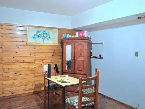 VENTA - DEPARTAMENTO 2 DORMITORIOS  -  CALLAO AL 900 - CON QUINCHO, PATIO Y PARRILLERO