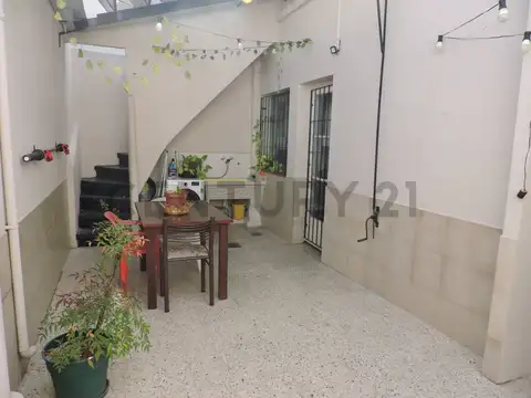 San Blas 3600, Piso 0