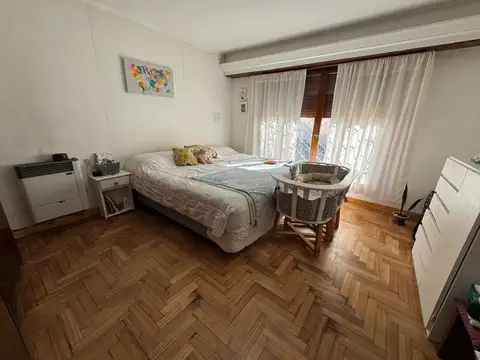 Depto Tipo Casa en Venta con 1 cocheras