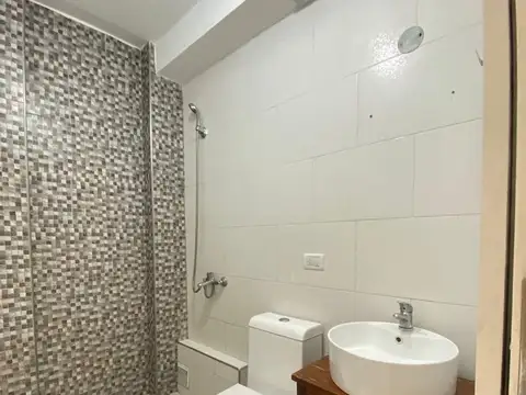 Depto Tipo Casa en Venta 40 años