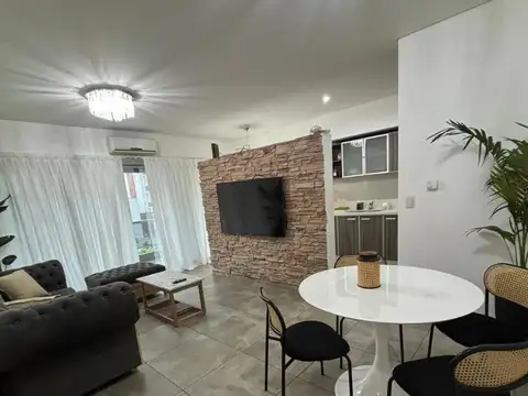Departamento en Alquiler en Lomas de Zamora, USD 900
