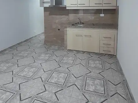 Depto Tipo Casa 2 ambientes con 1 baño