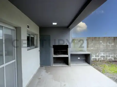 Casa en Alquiler en City Bell, $ 2.200.000