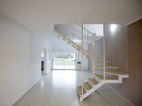 Casa en Alquiler A Estrenar