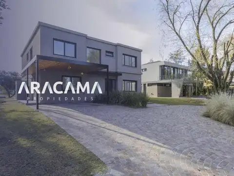 Casa en Venta en Saint Thomas Este Oeste - Canning