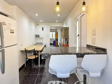 OPORTUNIDAD  CASA DE TRES DORMITORIOS EN ARROYITO!