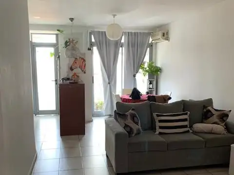 DEPARTAMENTO 2 DORMITORIOS 1º DE MAYO 2300