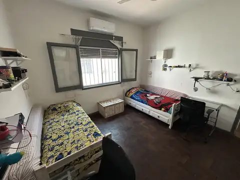 CASA SOBRE LOTE PROPIO.