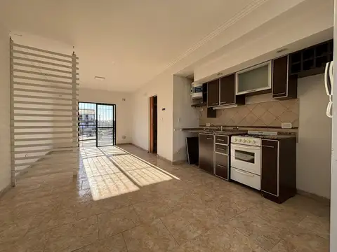 Ocampo 200, Piso 2