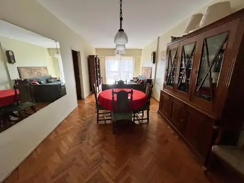 VENTA | 4 Ambientes con Dependencia y Cochera en Belgrano
