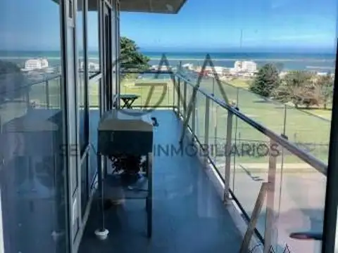 Departamento en Alquiler con 2 cocheras