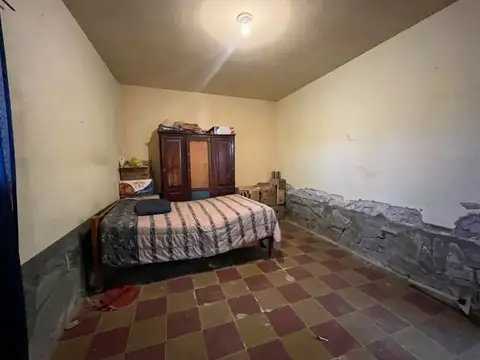 CASA A RESTAURAR. ALBARDON, LAS LOMITAS