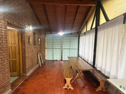 Casa 3 ambientes con 1 baño