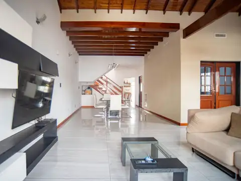 Rosales 600