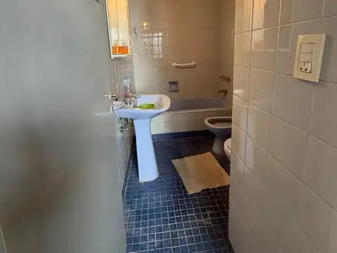 Depto Tipo Casa en Venta en Floresta, USD 84.000