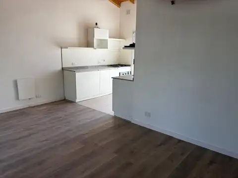 Depto Tipo Casa en Venta en Olivos Maipu/Uzal, USD 165.000