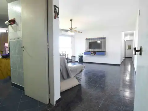 VENTA DPTO 4 AMBIENTES EN SARANDI