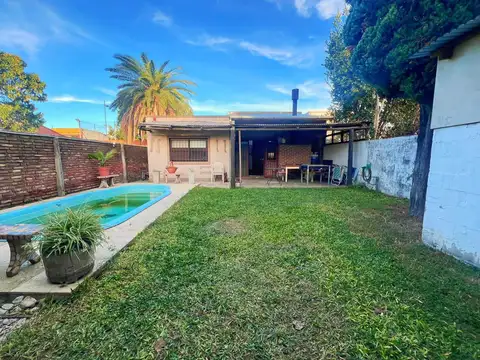 Casa multifamiliar 5 dormitorios, jardín, pileta, cochera