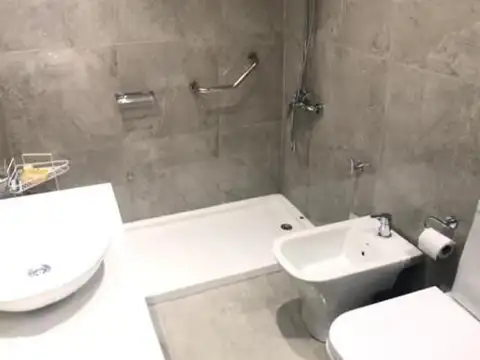 Departamento 4 ambientes con 3 baños