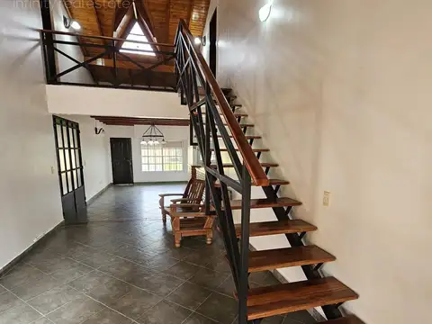 Venta Hermosa Casa en Benavidez Centro