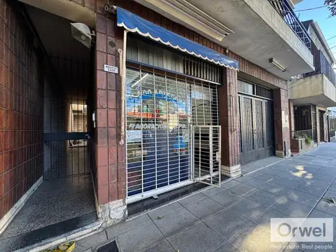 Local Comercial en Olivos – Excelente Ubicación y Gran Potencial