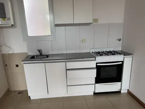 Departamento 4 ambientes con 1 baño
