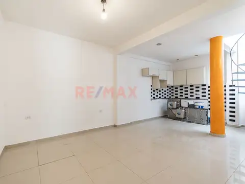 Depto Tipo Casa en Venta en Colegiales, USD 132.000