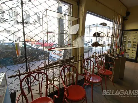 LOCAL COMERCIAL VENTA SAAVEDRA INVERSION
