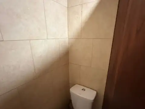 Departamento en Alquiler en Gregorio de Laferrere, $ 400.000