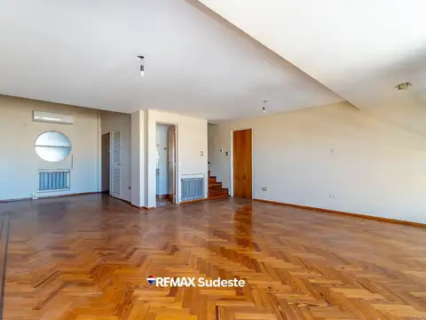 Departamento 5 ambientes con 3 baños