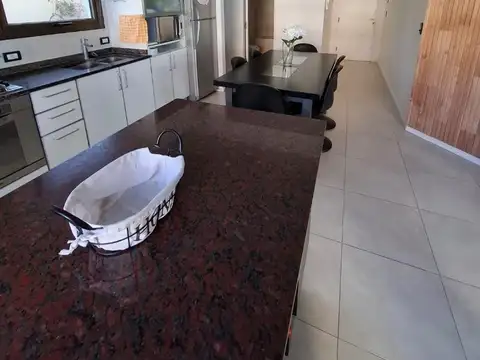 Departamento en Venta en La Perla Sur, USD 155.000