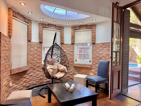 Lindisima Casa 5 amb con Pileta, Castelar Norte