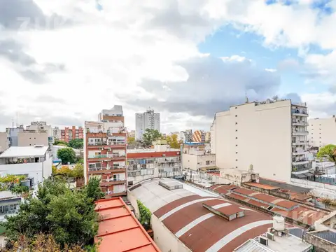 Departamento en Venta en Villa del Parque, USD 149.900