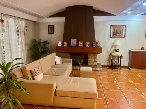 Rodriguez Peña 1000