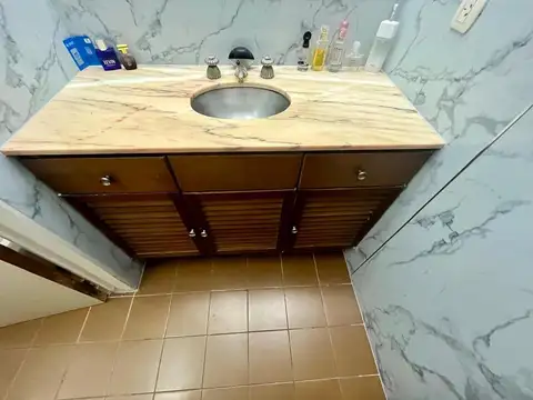 Elegante Chalet , en excelente zona de Castelar norte