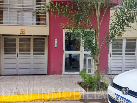 VIVIENDA / LOCAL en Villa Pueyrredon