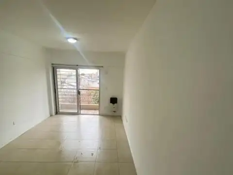 Departamento en Alquiler en Moron Sur, Moron