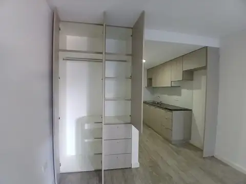 Depto Tipo Casa en Alquiler de Monoambiente