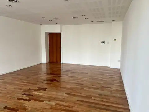 VENTA/ PERMUTA OFICINA EN FISHERTON PLAZA