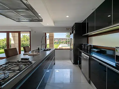 Casa en Venta de 5 dormitorios