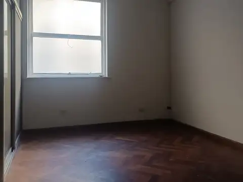 Oficina en Alquiler 101 años