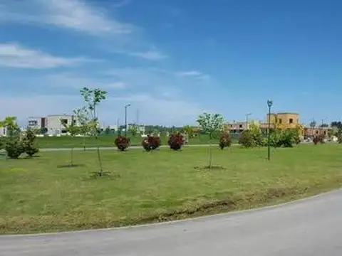 Terreno en Venta en Carlos Spegazzini, USD 23.000