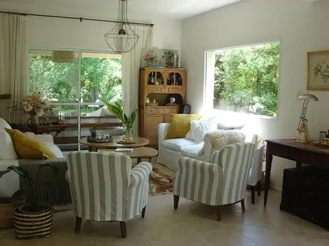 Casa 3 ambientes con 3 baños