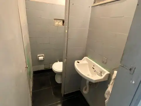 Local en Venta 14 años