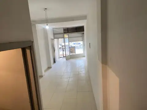 Venta Local 30,42m2 a la calle, Villa Sta. Rita