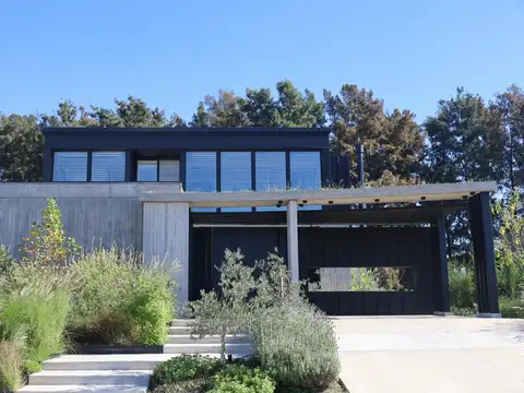 Casa en venta en La Calesa 3 cuartos - Pilara - URDAPILLETA PROPIEDADES