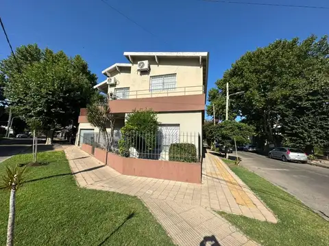 CASA 5 AMBIENTES VENTA LLAVALLOL LOMAS DE ZAMORA